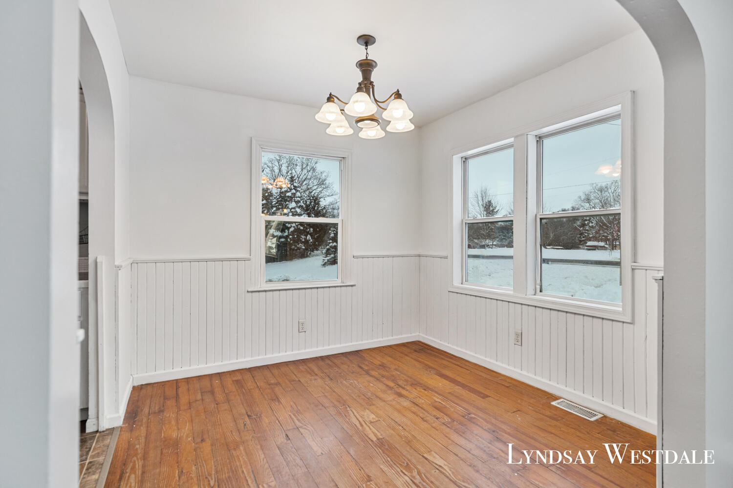 2059 West County Farm Road Sheridan, MI 48884 - Photo 6 of 22 2F9A8778