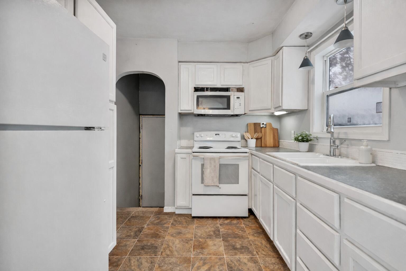 2059 West County Farm Road Sheridan, MI 48884 - Photo 9 of 22 578474F1-CB32-49E3-BE6F-D8325F67C697