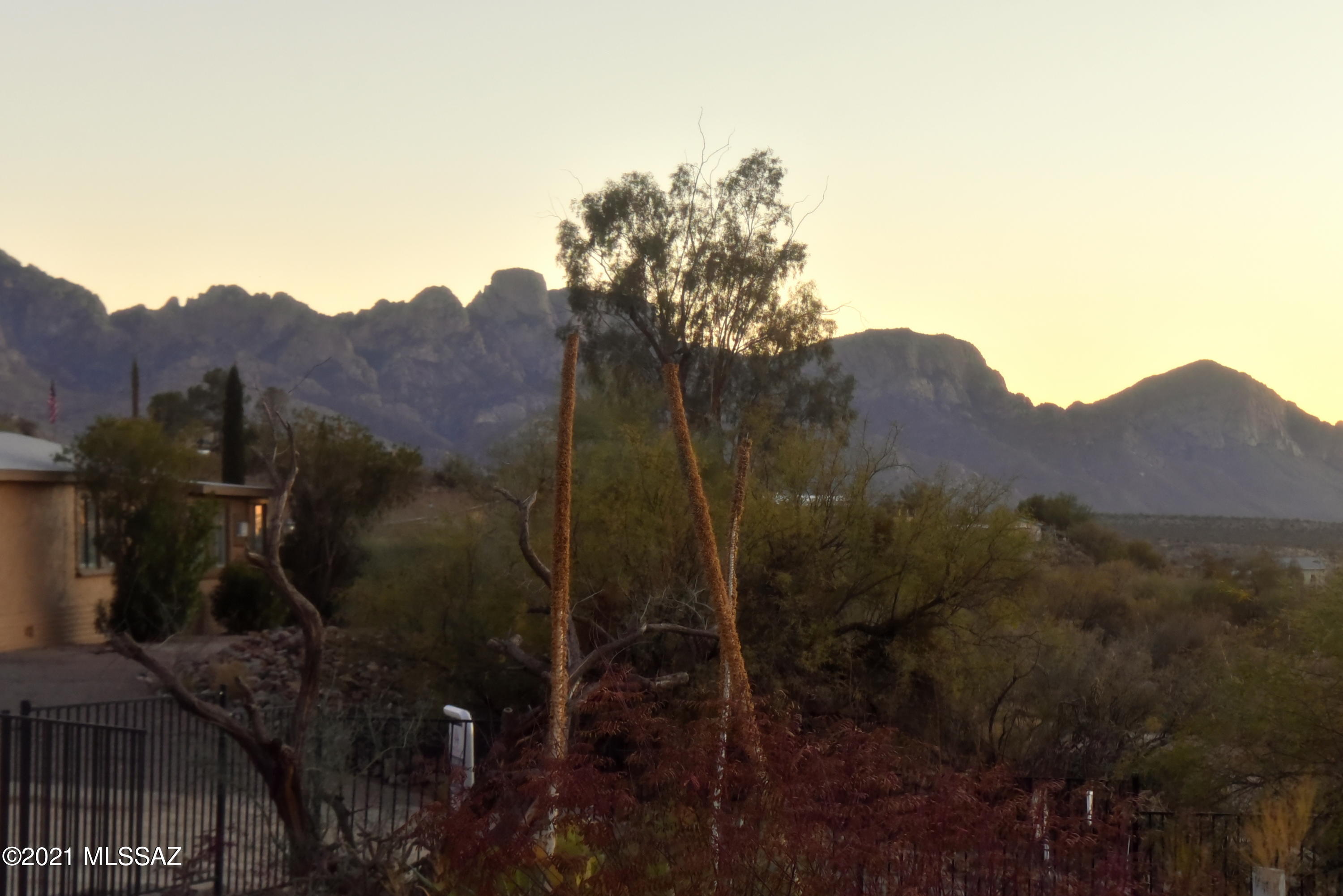 4555 East Wilds Road Tucson, AZ 85739 - Photo 8 of 39 Gallery Image 8