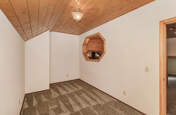 $919,000 | 39132 Checkerbloom Lane, Shaver Lake, CA 93664