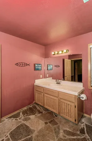 $919,000 | 39132 Checkerbloom Lane, Shaver Lake, CA 93664