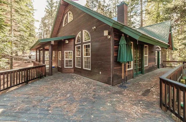 $929,000 | 39132 Checkerbloom Lane, Shaver Lake, CA 93664