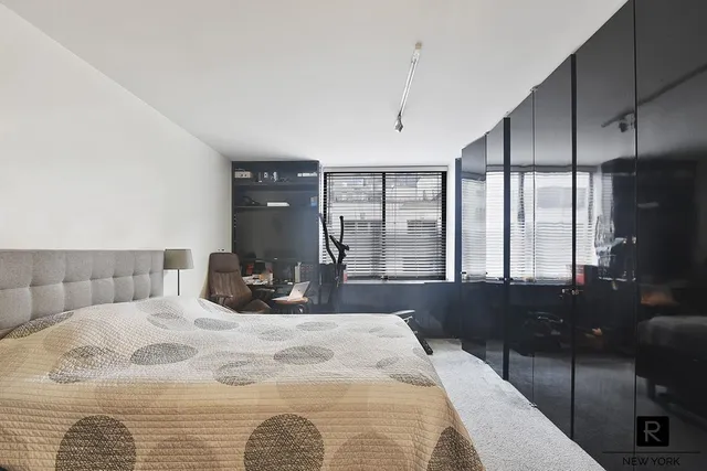 $1,795,000 | 525 East 80th Street, Unit 7D | Upper East Side