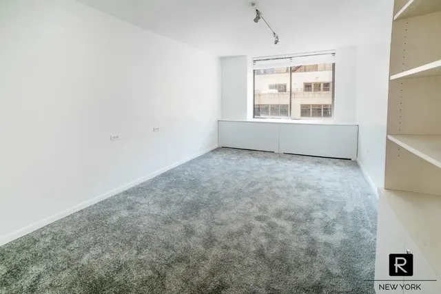 $1,795,000 | 525 East 80th Street, Unit 7D | Upper East Side