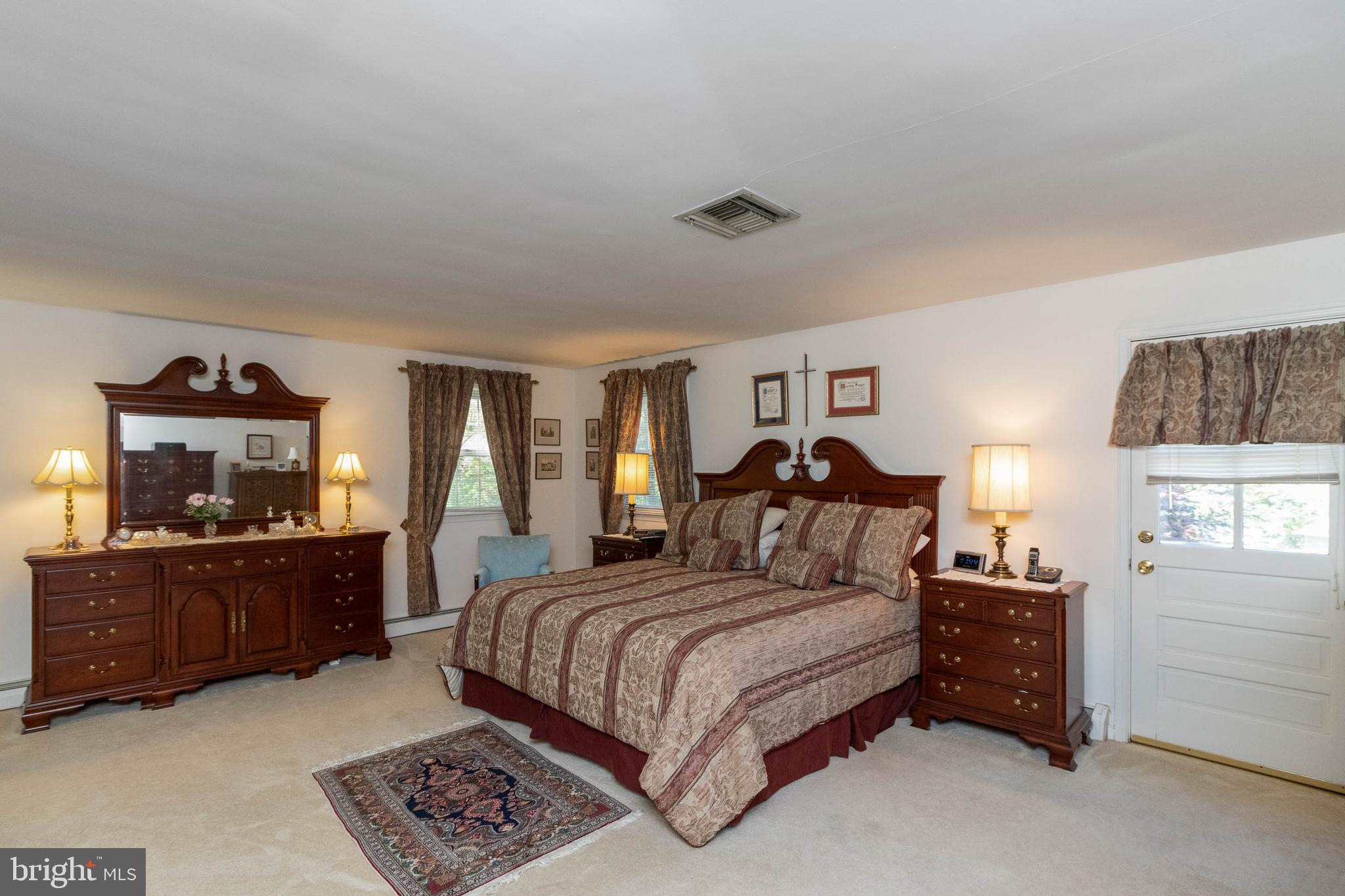 210 Wells Lane Springfield, PA 19064 - Photo 13 of 27 Gallery Image 13