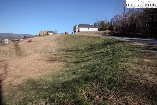 $49,000 | 406 Huntington Woods Drive North, Lenoir, NC 28645