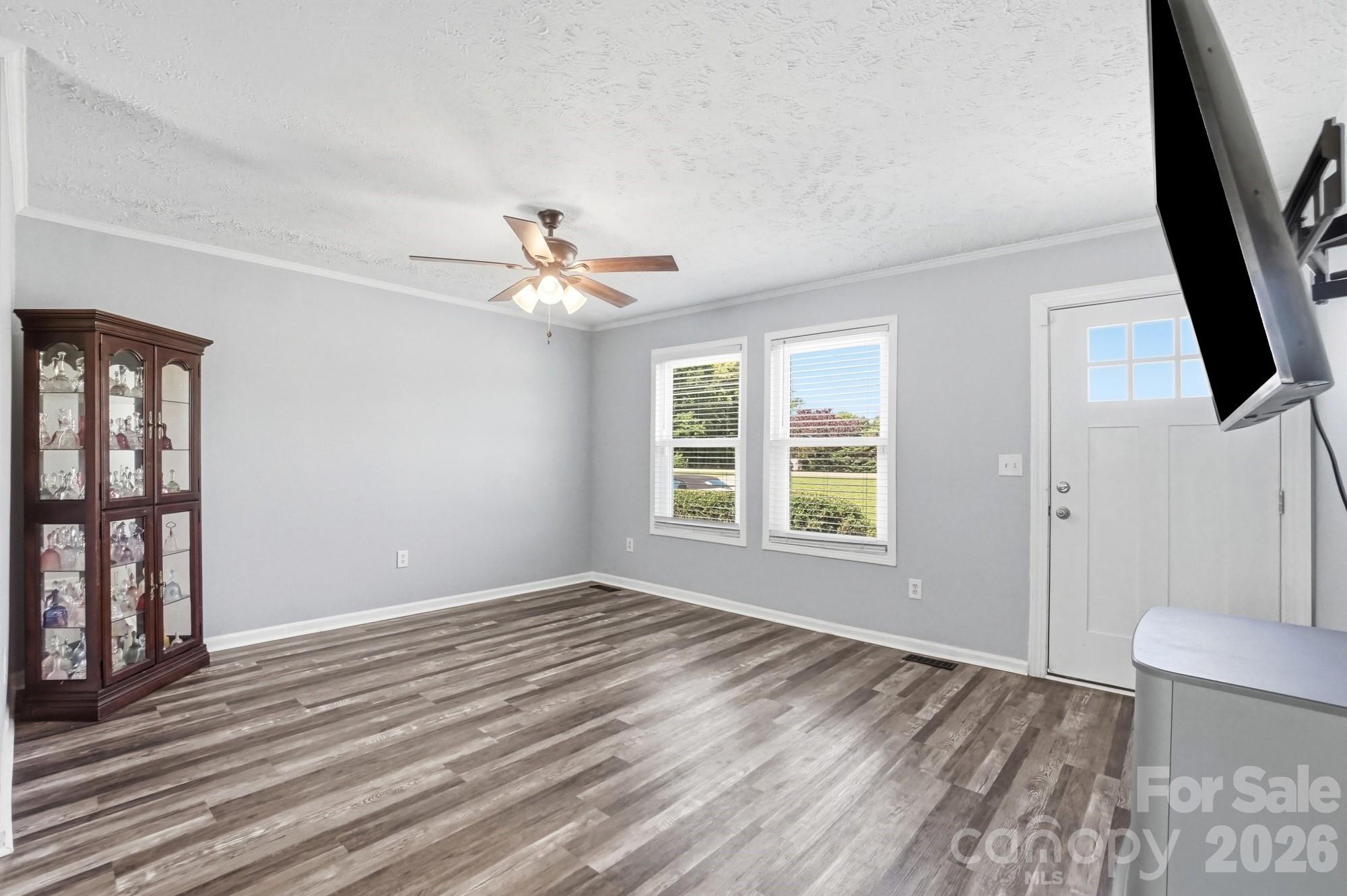 288 Farris Road Clover, SC 29710 - Photo 7 of 41