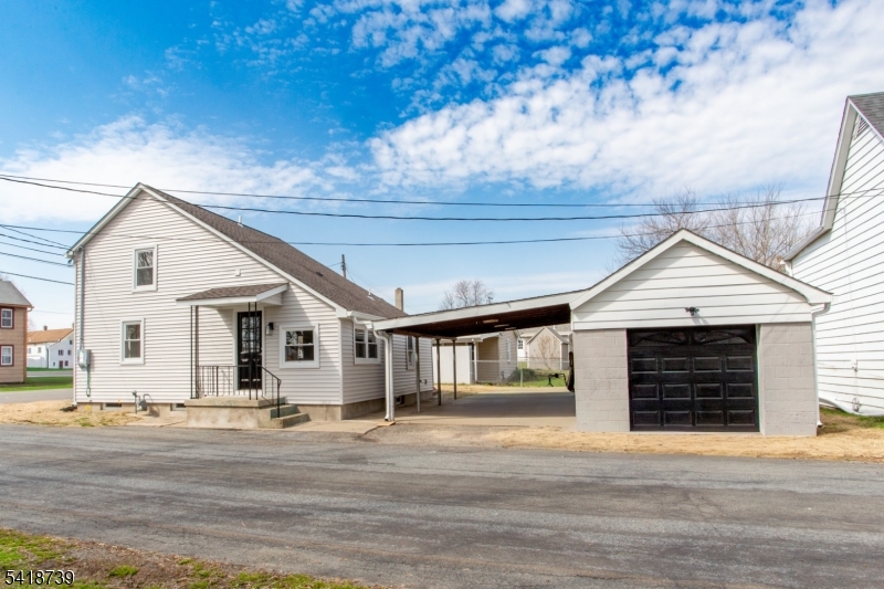1434 Liberty Street Alpha, NJ 08865 - Photo 2 of 30