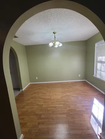 $2,300 | 11996 Swooping Willow Road, Jacksonville, FL 32223