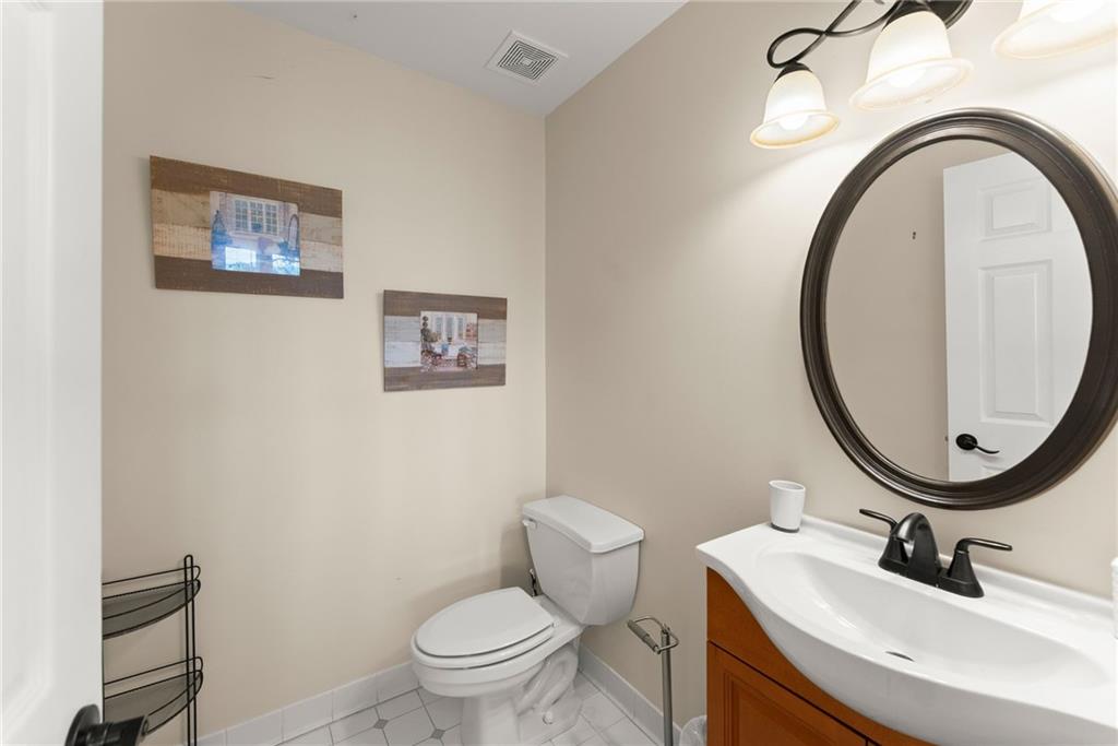 1015 Eagle Ridge Road Dawsonville, GA 30534 - Photo 22 of 65 Gallery Image 22