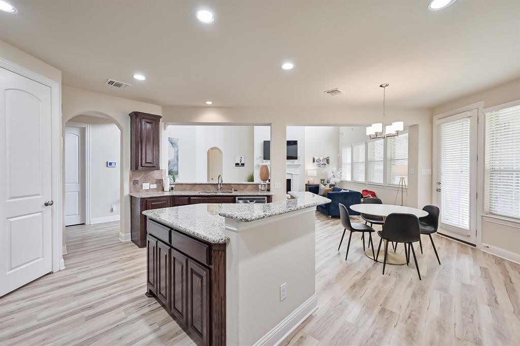 8321 Inverness The Colony, TX 75056 - Photo 14 of 39