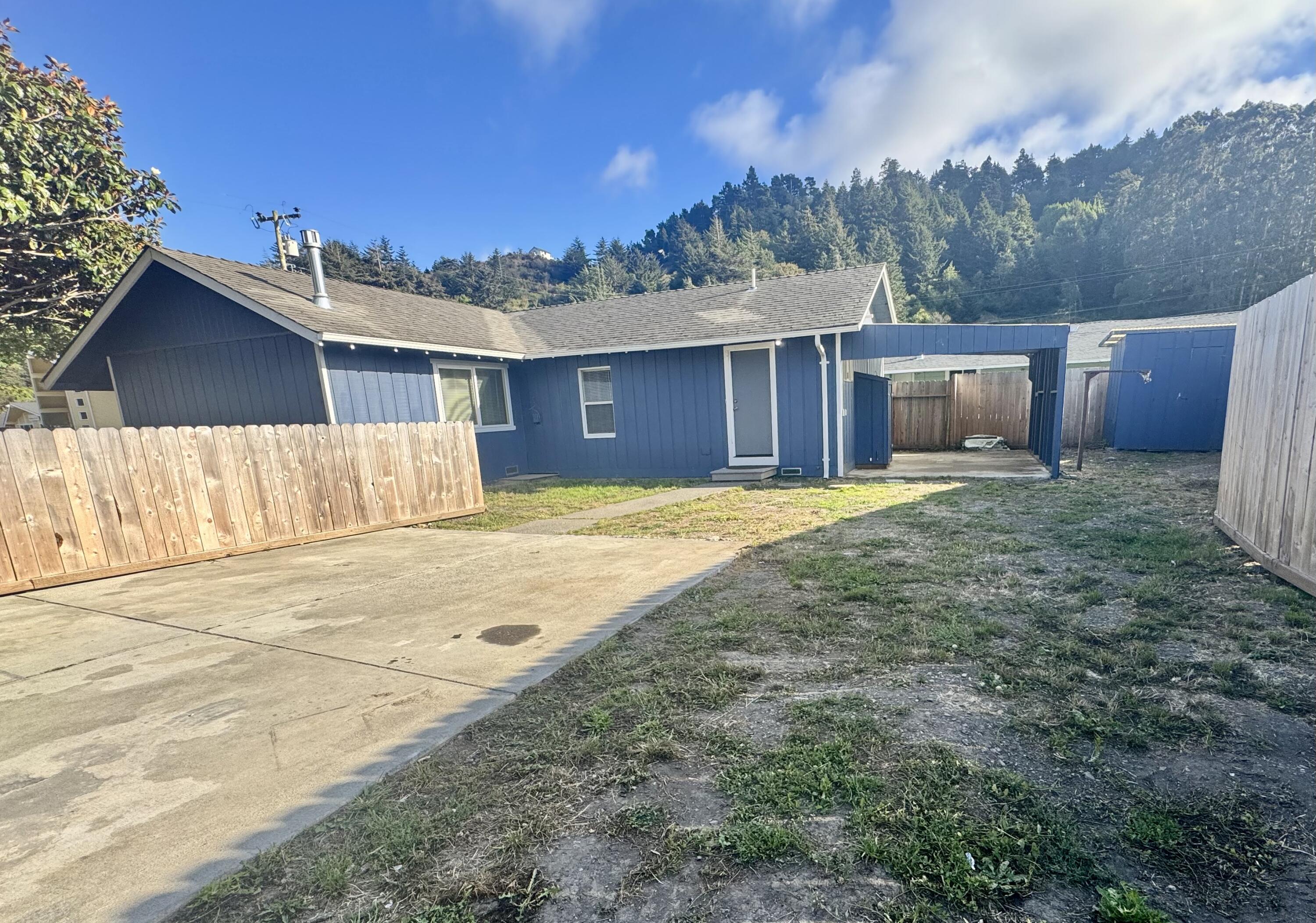 140 River Street Rio Dell, CA 95562 - Photo 4 of 30