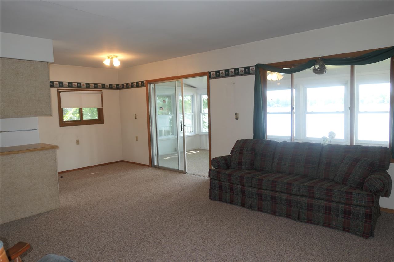 1640 South Colonel Point Crystal, MI 48818 - Photo 11 of 33 1888856-10.JPG
