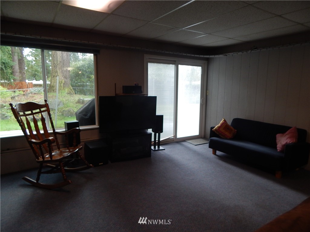 17902 91st Place Northeast Bothell, WA 98011 - Photo 10 of 12 Gallery Image 10