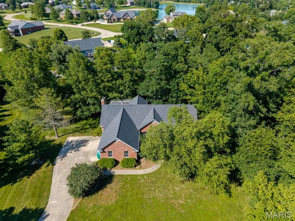 $410,000 | 5259 Shingle Oak Lane, Smithton, IL 62285