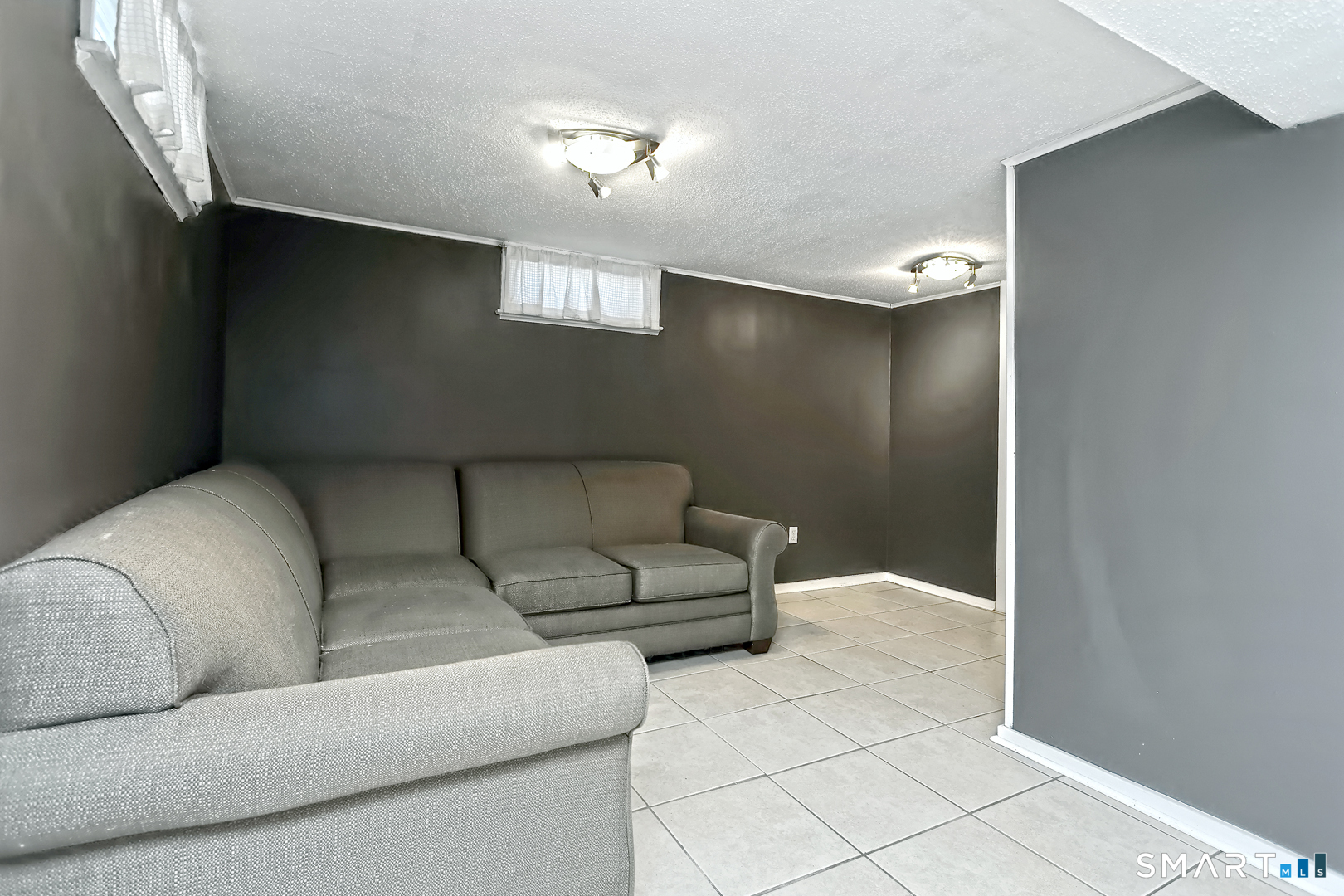 10 Hemingway Road North Haven, CT 06473 - Photo 31 of 38 Flex space in lower level could be office or playroom