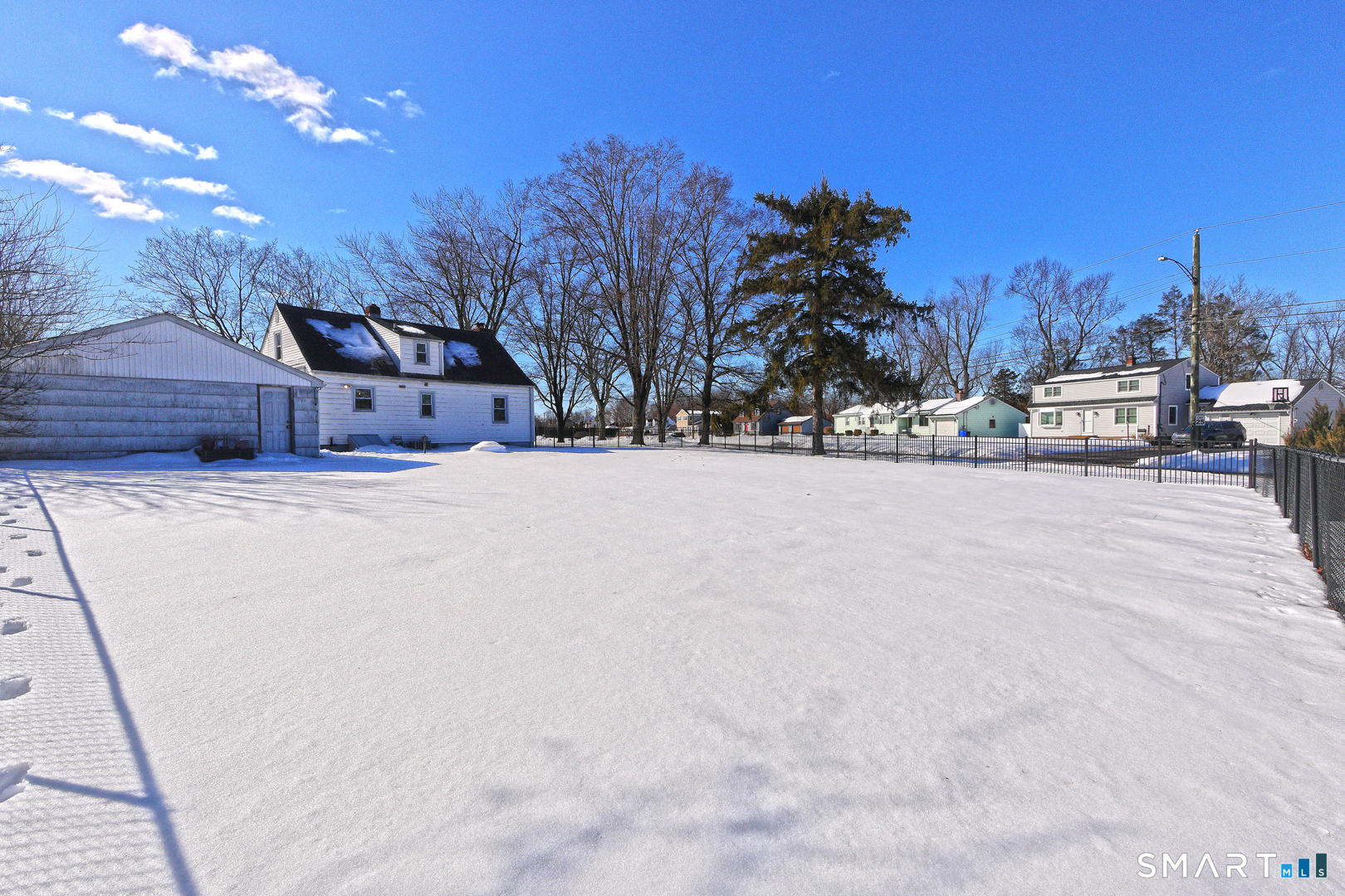 10 Hemingway Road North Haven, CT 06473 - Photo 35 of 38