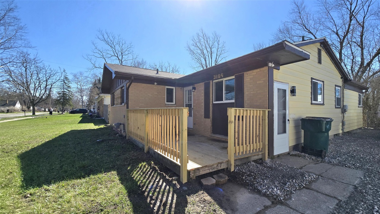 3109 Risdale Avenue Lansing, MI 48911 - Photo 1 of 31