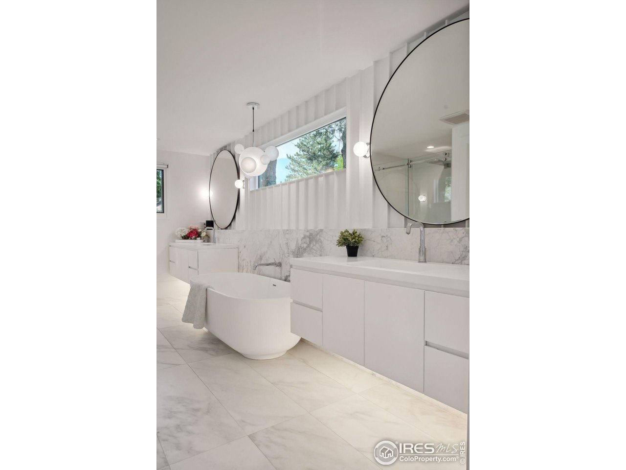 7323 Old Post Road Boulder, CO 80301 - Photo 28 of 40 Luxurious primary bathroom