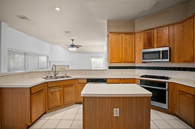 $545,000 | 1801 Flatwood Drive, Flower Mound, TX 75028