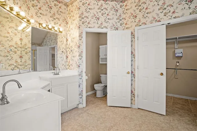 $545,000 | 1801 Flatwood Drive, Flower Mound, TX 75028