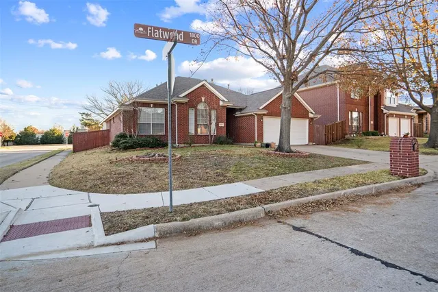 $545,000 | 1801 Flatwood Drive, Flower Mound, TX 75028