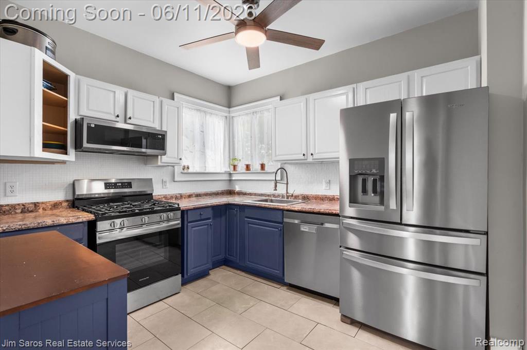 1215 Nottingham Road Grosse Pointe Park, MI 48230 - Photo 11 of 36