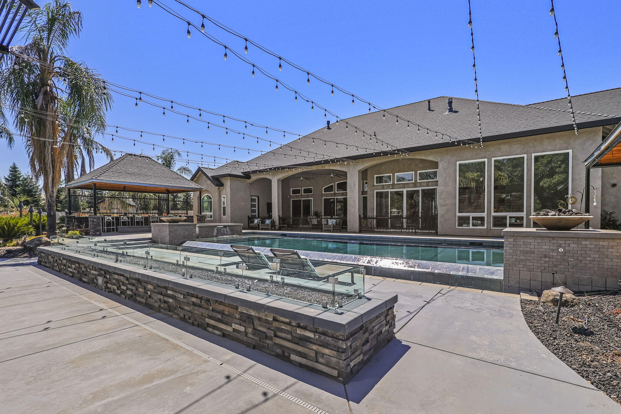 19580 Mockingbird Lane Redding, CA 96002 - Photo 27 of 72 71-web-or-mls-CAMA1334