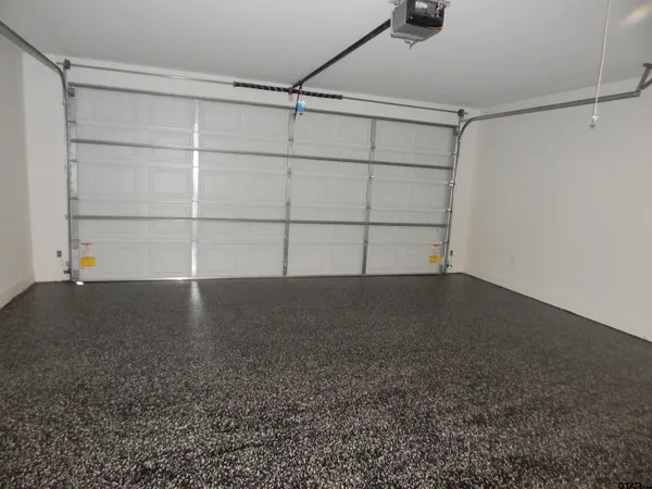 a view of a room with empty space