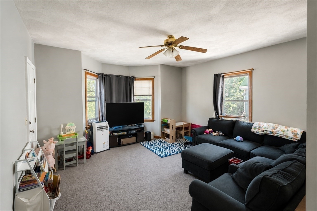 552 Alden Street Fall River, MA 02723 - Photo 9 of 9