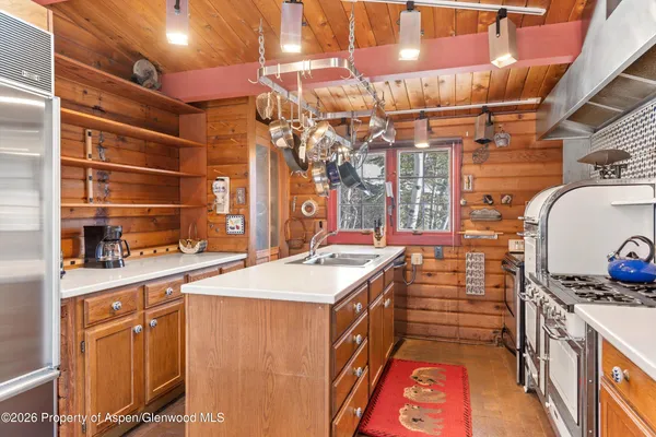 $7,100,000 | 246 Roaring Fork Drive, Aspen, CO 81611