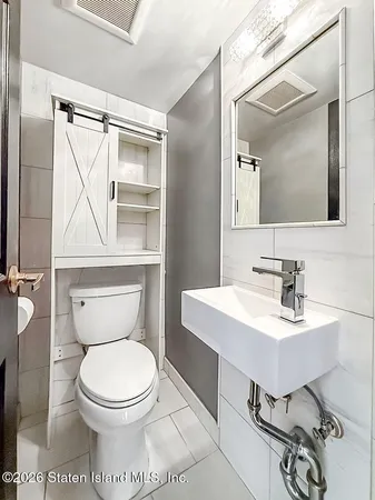 $744,999 | 116 Dogwood Lane | Grasmere