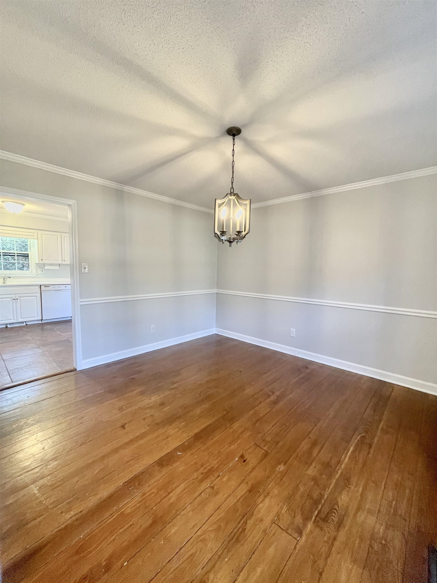 3101 Paxton Place Raleigh, NC 27613 - Photo 9 of 28 Photo 9