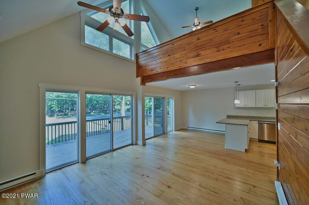 128 Gold Key Road Milford, PA 18337 - Photo 2 of 64 Living / Dining Room