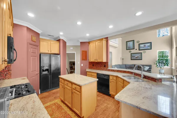 $949,900 | 12 Fox Hollow Drive, Jackson, NJ 08527