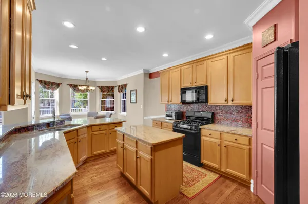 $949,900 | 12 Fox Hollow Drive, Jackson, NJ 08527