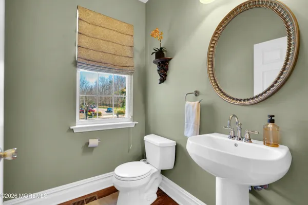 $949,900 | 12 Fox Hollow Drive, Jackson, NJ 08527