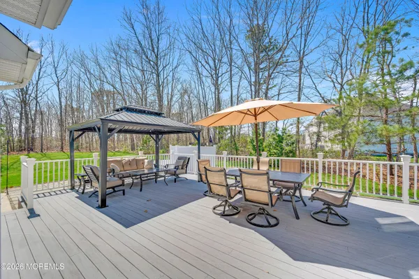 $949,900 | 12 Fox Hollow Drive, Jackson, NJ 08527