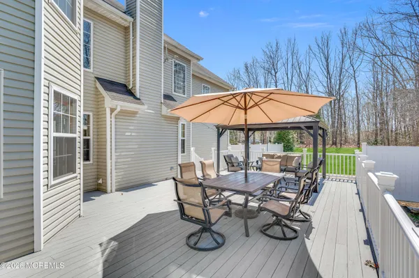 $949,900 | 12 Fox Hollow Drive, Jackson, NJ 08527