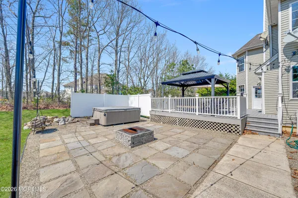 $949,900 | 12 Fox Hollow Drive, Jackson, NJ 08527