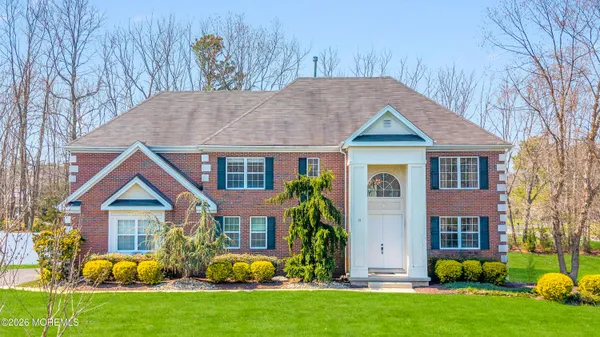 $949,900 | 12 Fox Hollow Drive, Jackson, NJ 08527