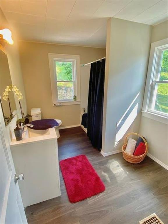 16 Woodland Road Ambridge, PA 15003 - Photo 11 of 19 Gallery Image 11