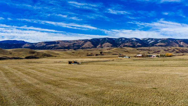$325,000 | 10 Columbus Road, Parkman, WY 82838