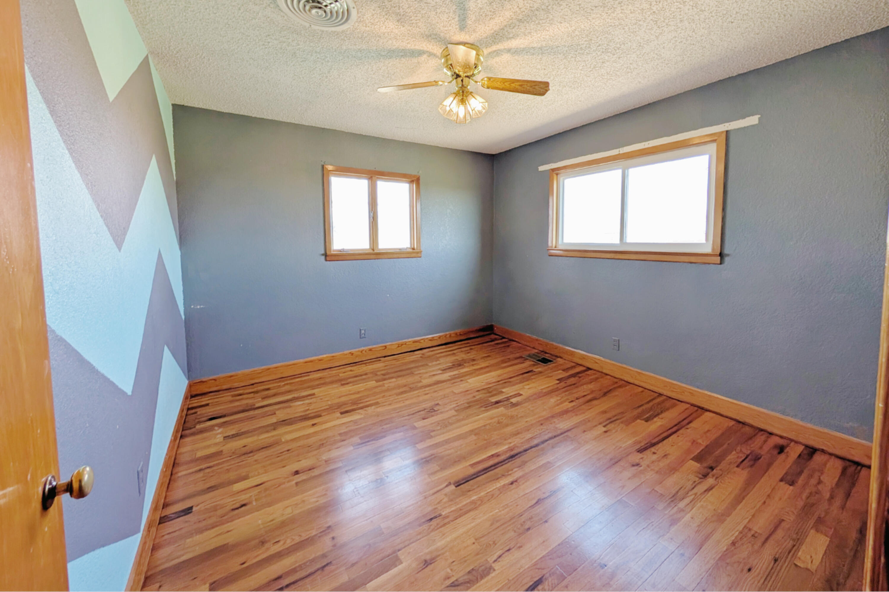 453 County Road 27 Muleshoe, TX 79347 - Photo 22 of 32 Third Bedroom