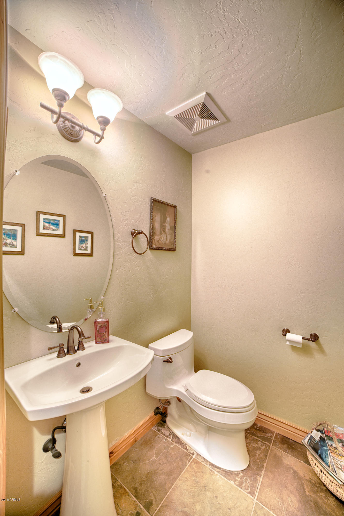 889 Neal Road Show Low, AZ 85901 - Photo 29 of 85 Bathroom 2