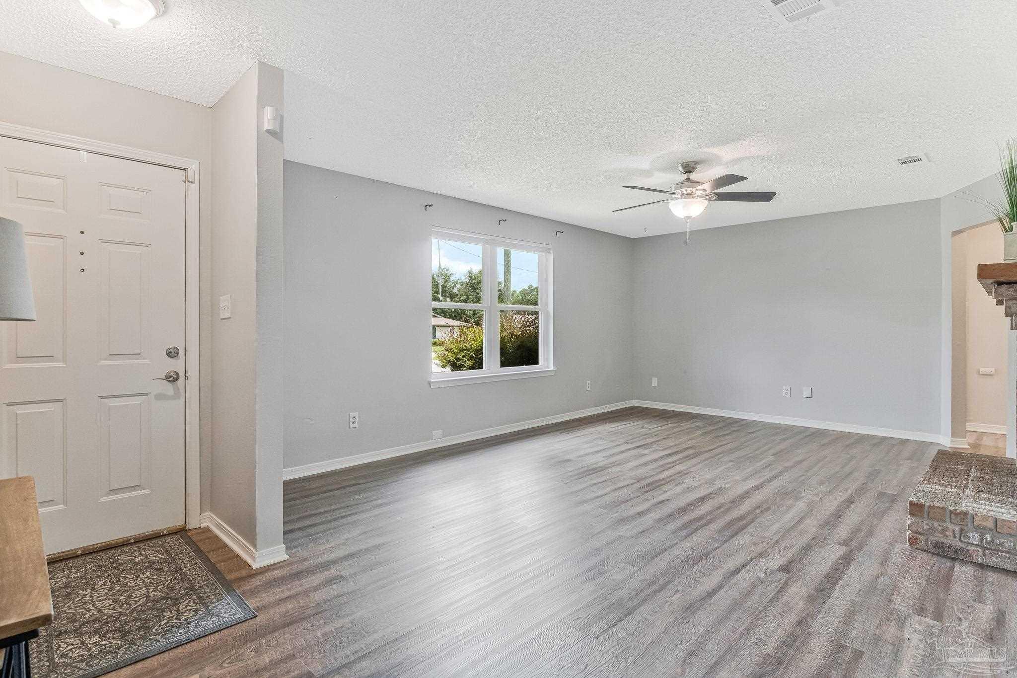 5712 Ivy Lane Pace, FL 32571 - Photo 8 of 51