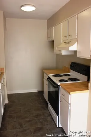 $95,000 | 3843 Barrington, Unit 219E, San Antonio, TX 78217