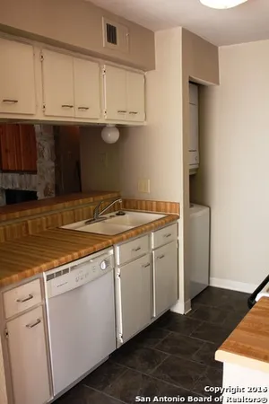 $95,000 | 3843 Barrington, Unit 219E, San Antonio, TX 78217