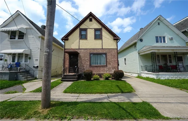 $162,000 | 236 Weimar Street, Buffalo, NY 14206