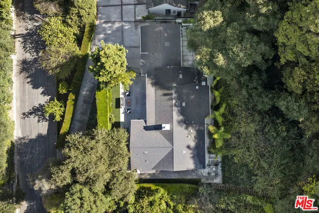 $2,495,000 | 9782 Oak Pass Road, Beverly Hills, CA 90210